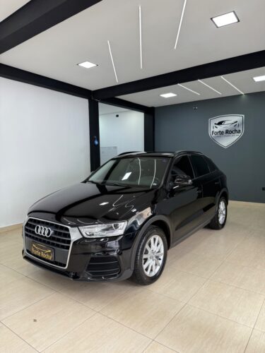 Q3 Black Ed. 1.4 TFSI Flex Black S-tron.