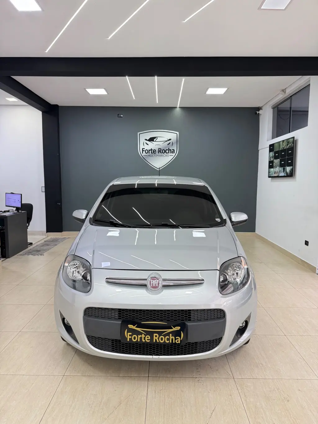 Fiat Palio 1.0 4P Evo Fire Flex Attractive 2013 - Imagem 5